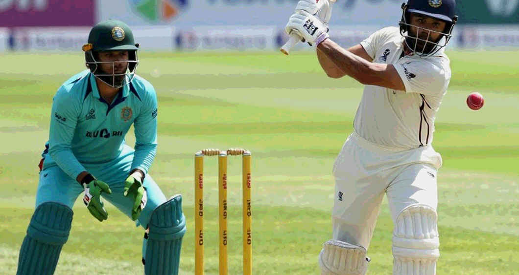 আম্পায়ার্স কলের নীরব হিসাব: দ্বিতীয় ওভারের একটা রিভিউ কীভাবে আঠারোতম ওভারে দাম চায়