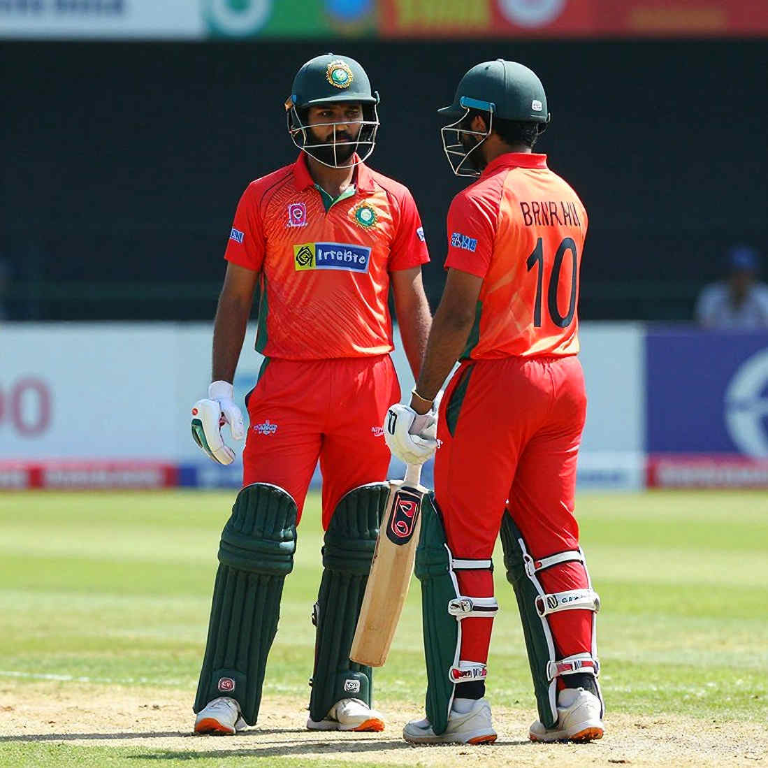 WBBL|12 প্রিভিউ: জাংশন ওভালের আলো, পেস-স্পিন ভারসাম্য আর চোটের ছায়ায় লিগের নতুন সমীকরণ